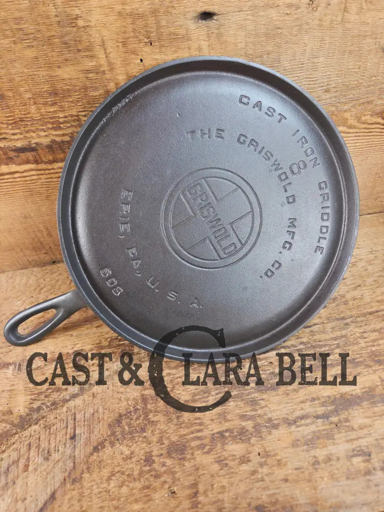 1920’s Griswold #8 Round Griddle 608. Collector grade and wonderful daily user! Griddle
