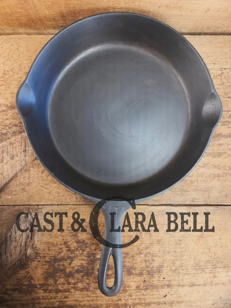 1920’s Griswold #8 Skillet with Large Block Logo and Smooth Bottom 704 A Skillet