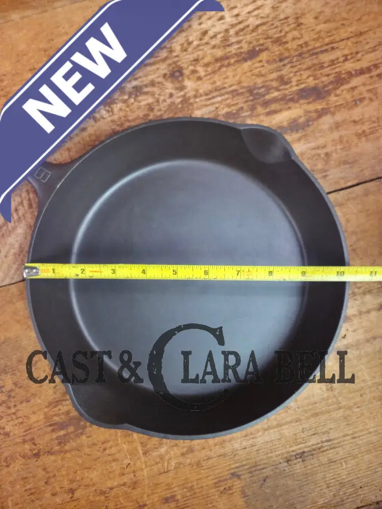 1920’s Griswold #8 Skillet with Large Block Logo and Smooth Bottom 704 F Skillet