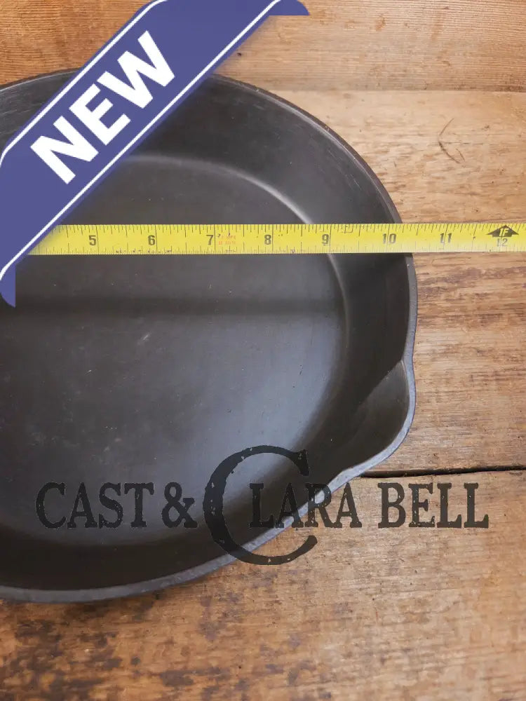 1920’s Griswold #8 Skillet with Large Block Logo and Smooth Bottom 704 F Skillet