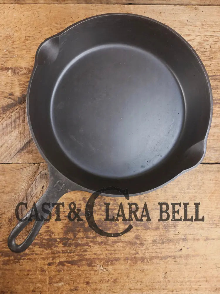 1920’s Griswold #8 Skillet with Large Block Logo and Smooth Bottom 704 F Skillet