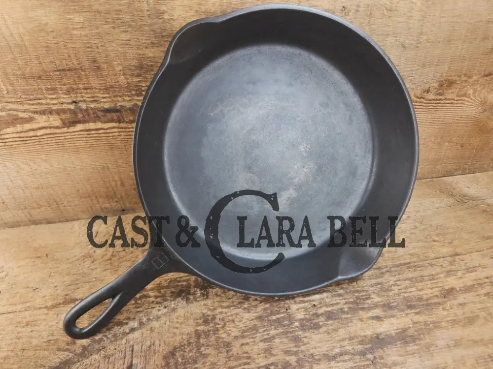 1920’s Griswold #8 Skillet with Large Block Logo and Smooth Bottom 704 H Skillet