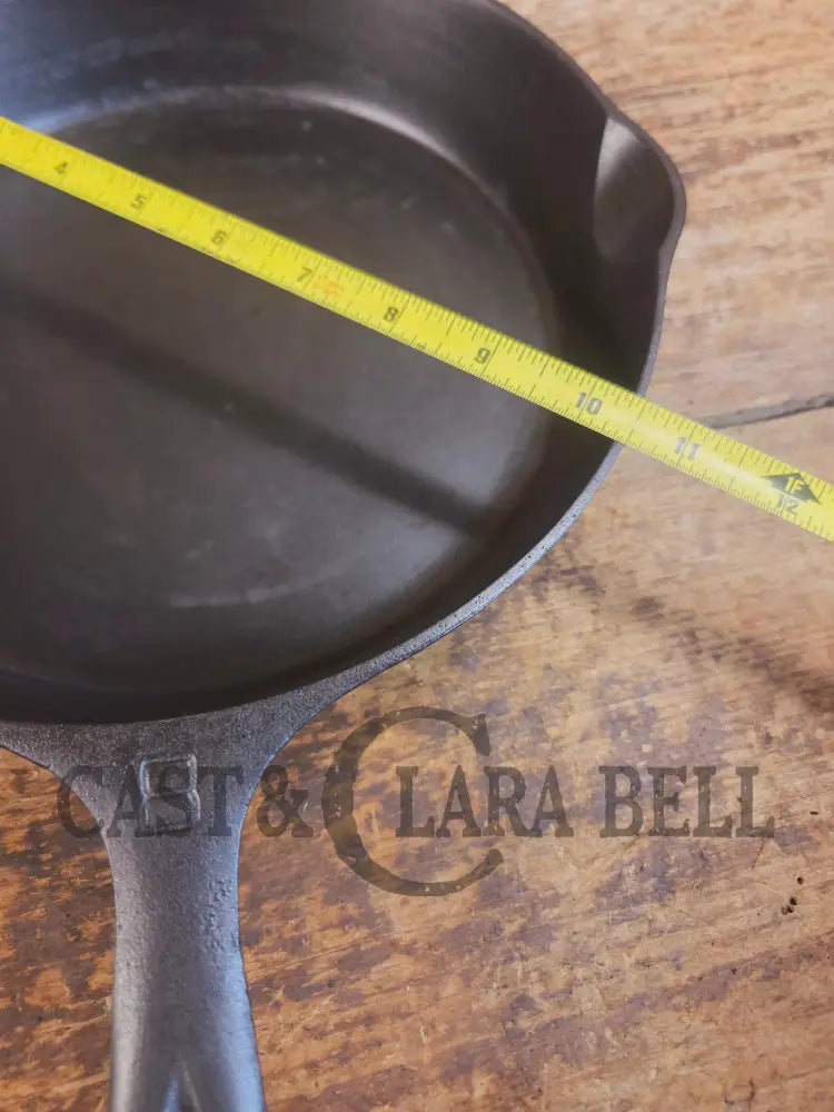 1920’s Griswold #8 Skillet with Large Block Logo and Smooth Bottom 704 L - Skillet