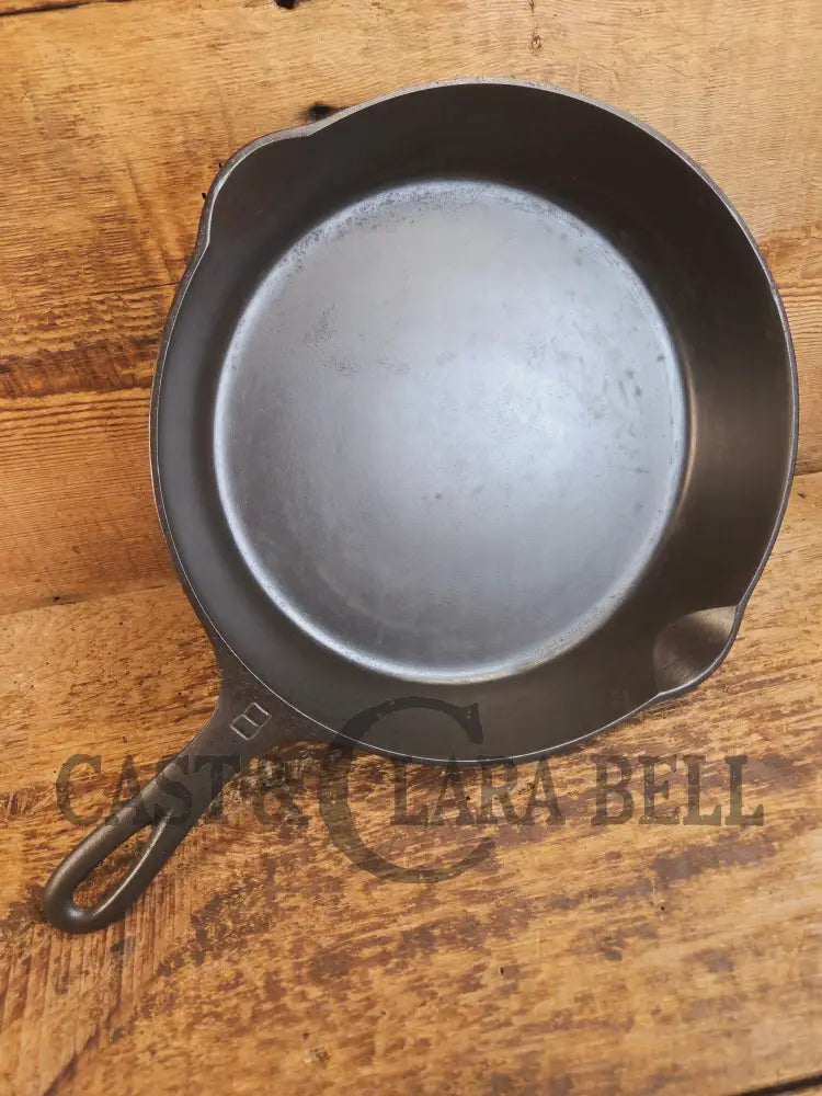 1920’s Griswold #8 Skillet with Large Block Logo and Smooth Bottom 704 L - Skillet
