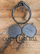 1920’s Griswold No. 8 Waffle Iron (314/315) with low (913) bailed base. Makes crispy waffles! Waffle Iron