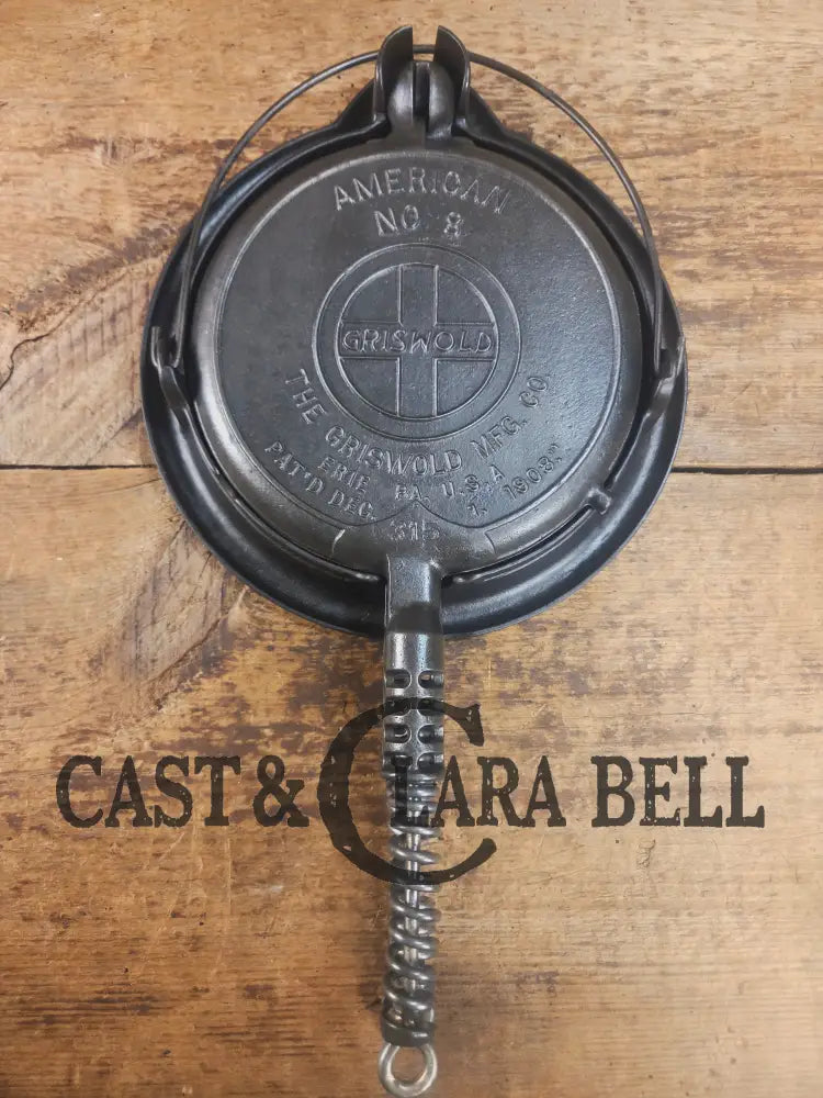 1920’s Griswold No. 8 Waffle Iron (314/315) with low (913) bailed base. Makes crispy waffles! Waffle Iron