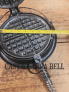 1920’s Griswold No. 8 Waffle Iron (314/315) with low (913) bailed base. Makes crispy waffles! Waffle Iron