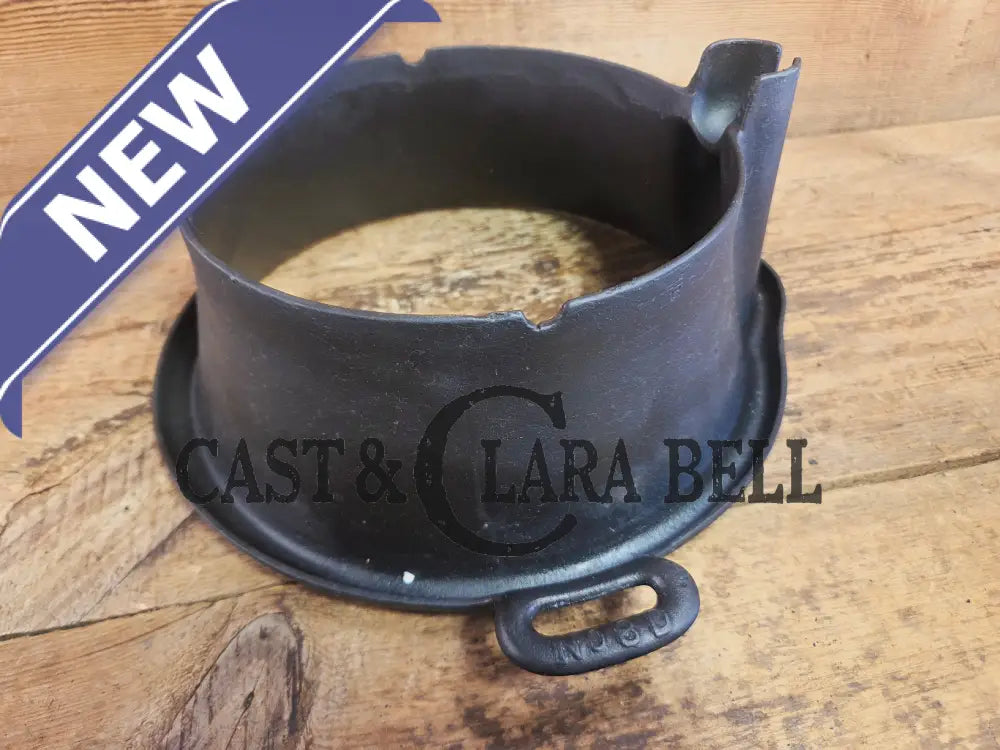 1920’s Griswold No. 8 Waffle Iron (885/886) with Tall Base #8D! Beautifully restored and ready to make crispy waffles!