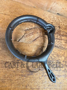 1920’s Griswold No. 8 Waffle Iron (886/885) with original handles & short base 795 - Waffle Iron