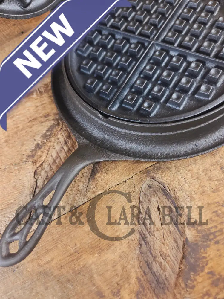 1920’s Griswold No. 8 Waffle Iron (886/885) with original handles & short base 795 (restored pitting) - Waffle Iron