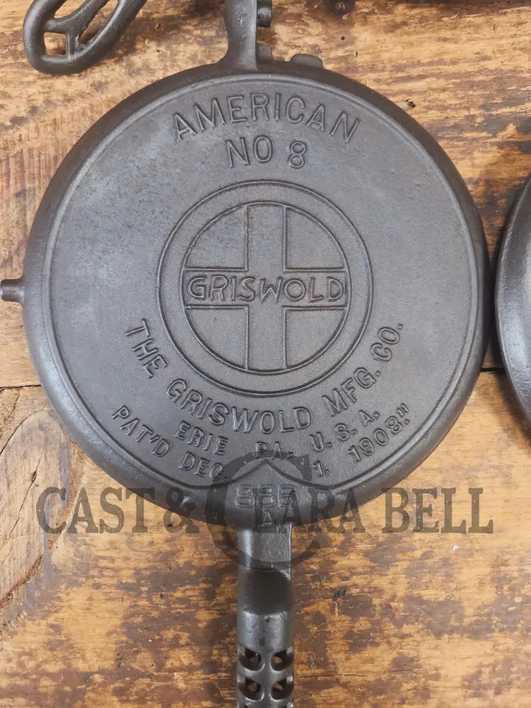 1920’s Griswold No. 8 Waffle Iron (886/885) with original handles & short base 884 - Waffle Iron