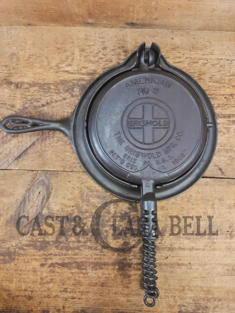 1920’s Griswold No. 8 Waffle Iron (886/885) with original handles & short base 884 - Waffle Iron