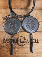 1920’s Griswold No. 8 Waffle Iron (886/885) with short base 795 and original wood handles Waffle Iron