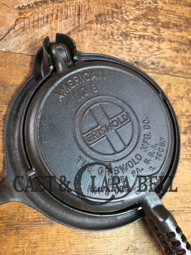 1920’s Griswold No. 8 Waffle Iron (886/885) with short base 795 H Waffle Iron
