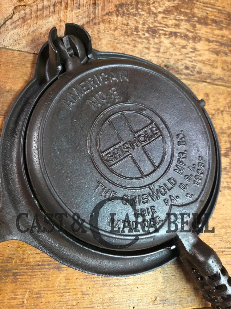 1920’s Griswold No. 8 Waffle Iron (886/885) with short base 795 H Waffle Iron