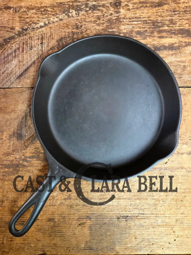 1920’s Griswold’s Victor #7 Skillet with Heat Ring Fully Marked 721. Amazing Sauté skillet Skillet