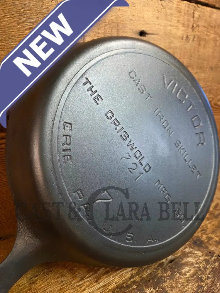 1920’s Griswold’s Victor #7 Skillet with Heat Ring Fully Marked 721. Amazing Sauté skillet - Skillet