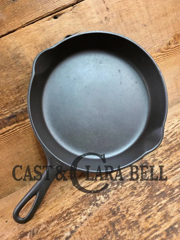 1920’s Griswold’s Victor #7 Skillet with Heat Ring Fully Marked 721. Amazing Sauté skillet Skillet