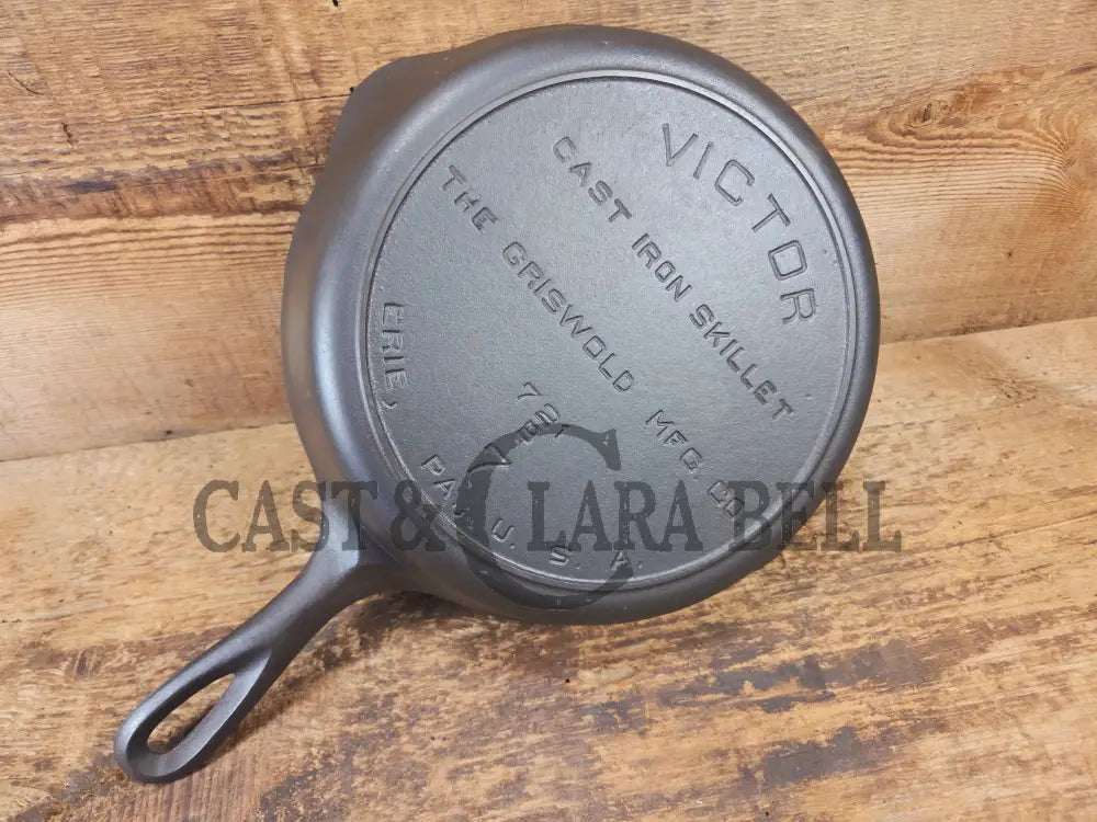 1920’s Griswold’s Victor ’Upside down’ #7 Skillet with Heat Ring Fully Marked 721 B. Amazing Saute skillet - Skillet