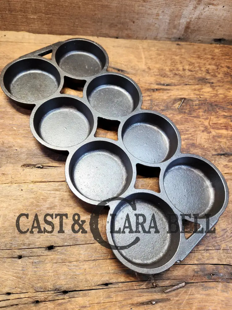 1920’S Hard To Find Fully Marked Griswold No. 8 Muffin Pan Cup Erie 946. Variation 5 Bakeware