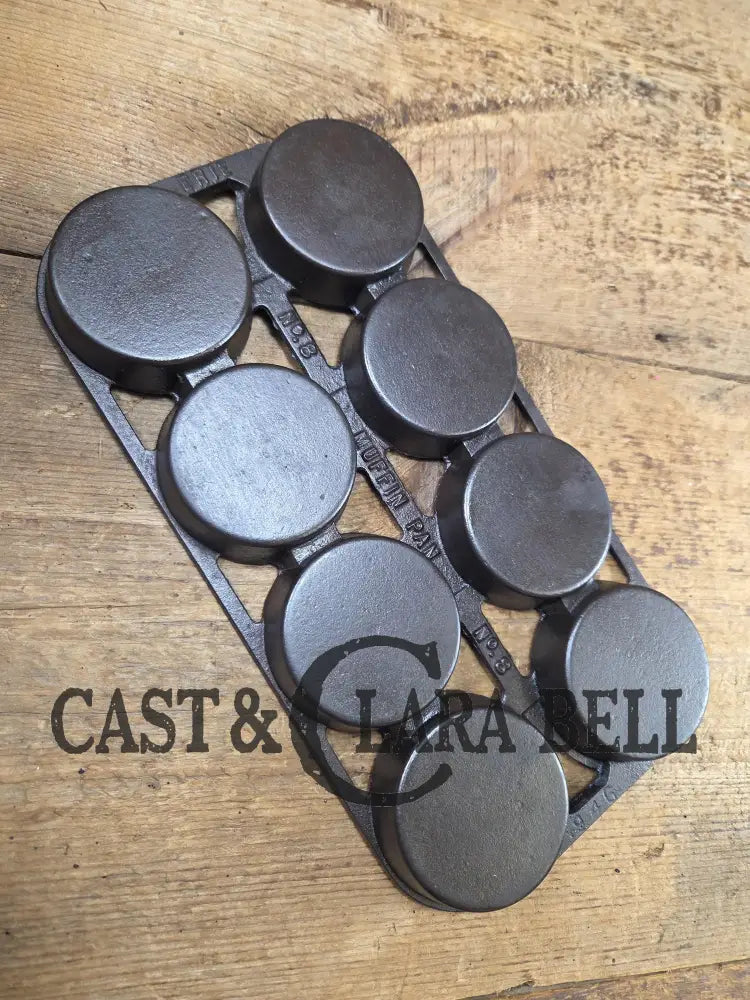 1920’s Hard to find Griswold No. 8 Muffin Pan 8 cup ERIE 946. Variation 4 Rarity 3. Beautiful pan! Restored and Ready