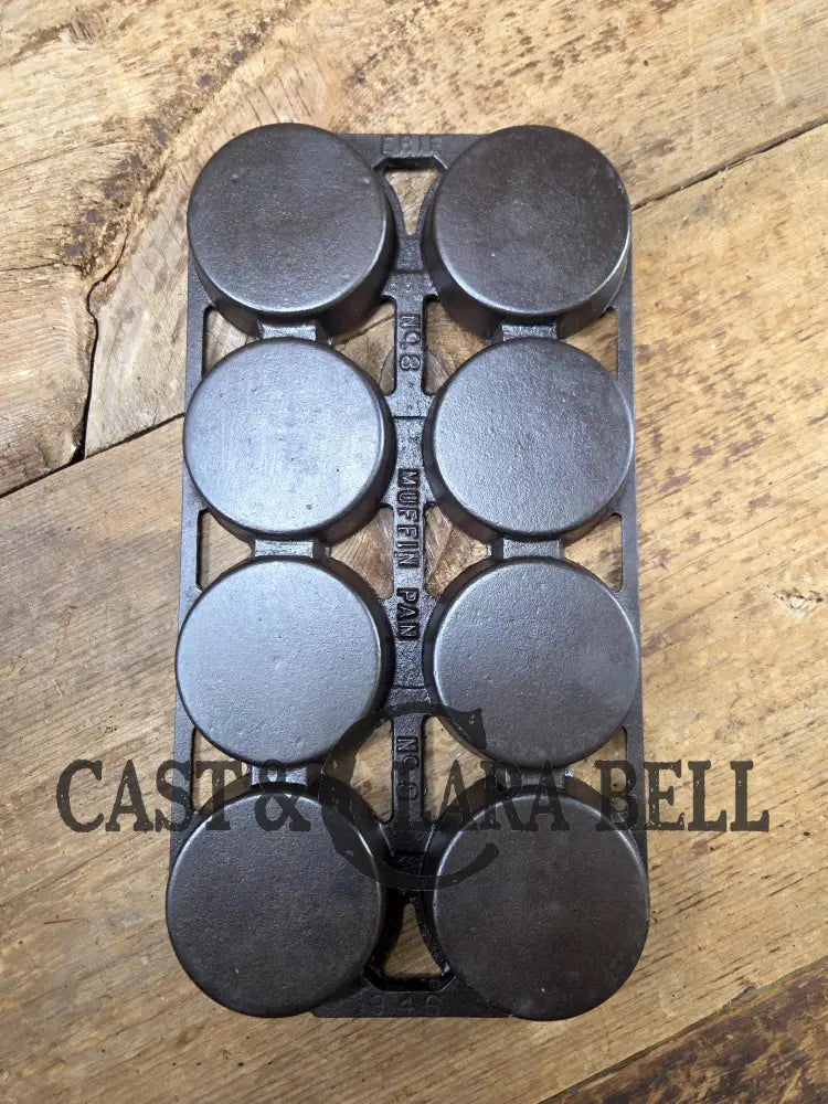 1920’s Hard to find Griswold No. 8 Muffin Pan 8 cup ERIE 946. Variation 4 Rarity 3. Beautiful pan! Restored and Ready