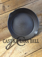 1920’s Wagner Sidney O #9 ’Arc Straight’ Skillet Heat Ring. Beautiful design superior performance. Nickel exterior