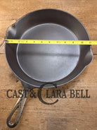 1920’s Wagner Sidney O #9C ’Arc Straight’ Skillet Heat Ring. Beautiful design superior performance. Nickel exterior