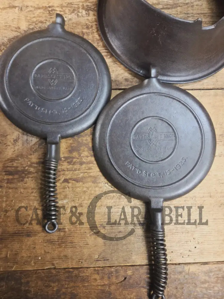 1920’s Wardway by Wagner Cast iron Waffle Iron. These are not found often beautiful every day waffle iron with a cool