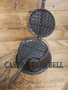 1920’s Wardway by Wagner Cast iron Waffle Iron. These are not found often beautiful every day waffle iron with a cool