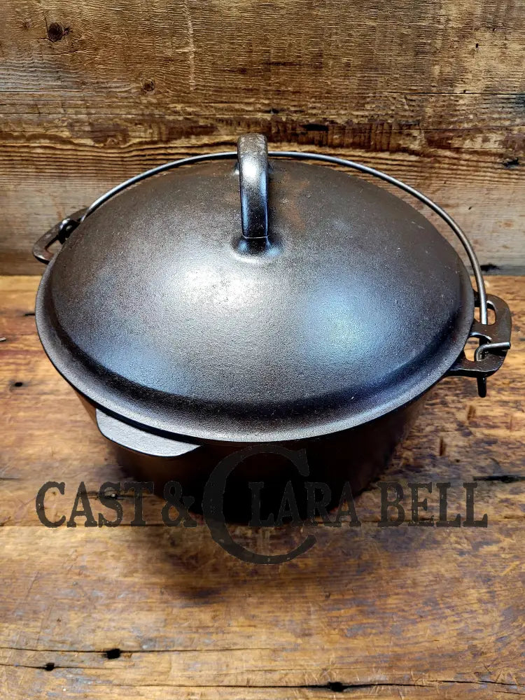 1930’S Beautiful Fully Restored Wagner #8 Dutch Oven With Sawtooth Drip Style Lid. Perfect For