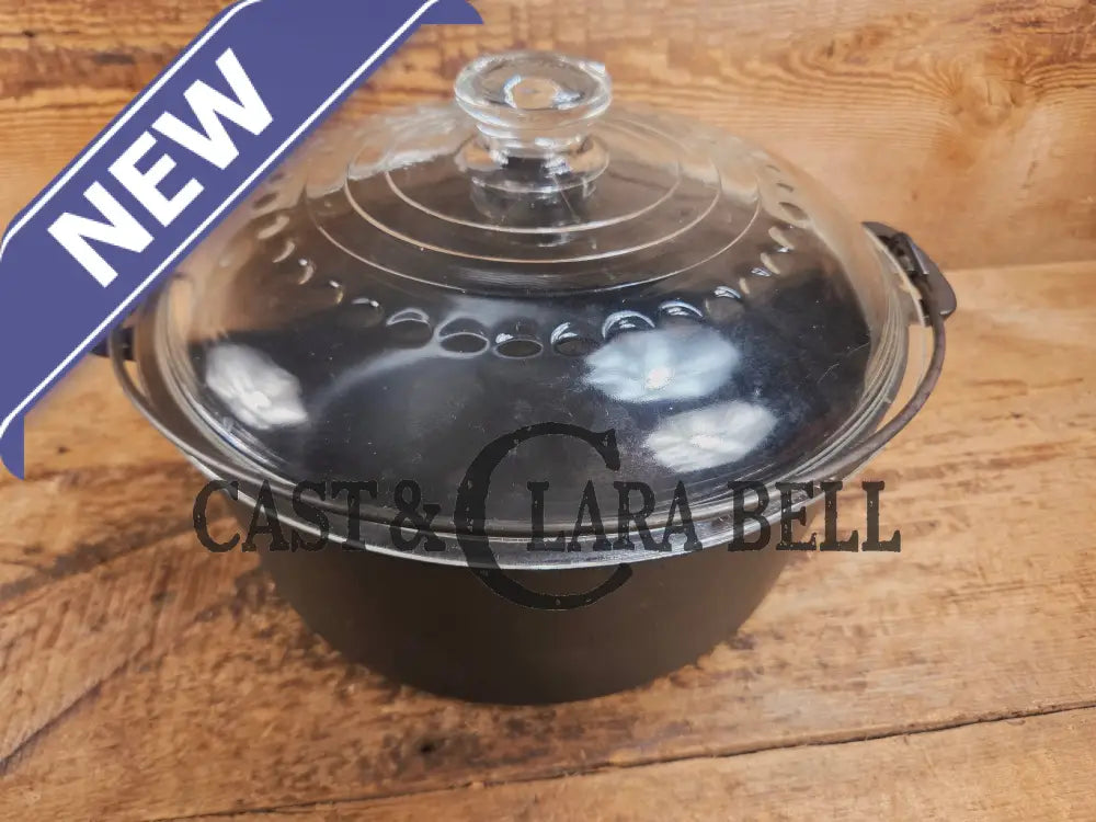 1930’s Beautiful! Wagner #8 Dutch Oven with GLASS lid! 1268. Perfect for soups breads or stews! Dutch Ovens Trivets &
