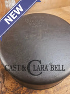 1930’s Beautiful! Wagner #8 Dutch Oven with GLASS lid! 1268. Perfect for soups breads or stews! Dutch Ovens Trivets &