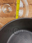 1930’s Beautiful! Wagner #8 Dutch Oven with GLASS lid! 1268. Perfect for soups breads or stews! Dutch Ovens Trivets &