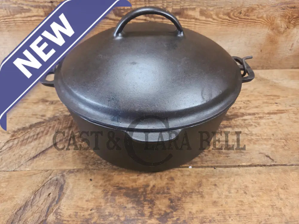 1930’s Beautiful! Wagner #8 Dutch Oven with High Dome Sawtooth pattern Lid 1268 A. Perfect for soups breads or stews!