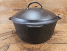 1930’s Beautiful! Wagner #8 Dutch Oven with High Dome Sawtooth pattern Lid 1268 A. Perfect for soups breads or stews!