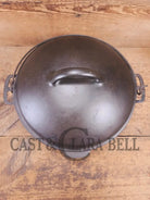 1930’s Beautiful! Wagner #8 Dutch Oven with High Dome Sawtooth pattern Lid 1268 A. Perfect for soups breads or stews!