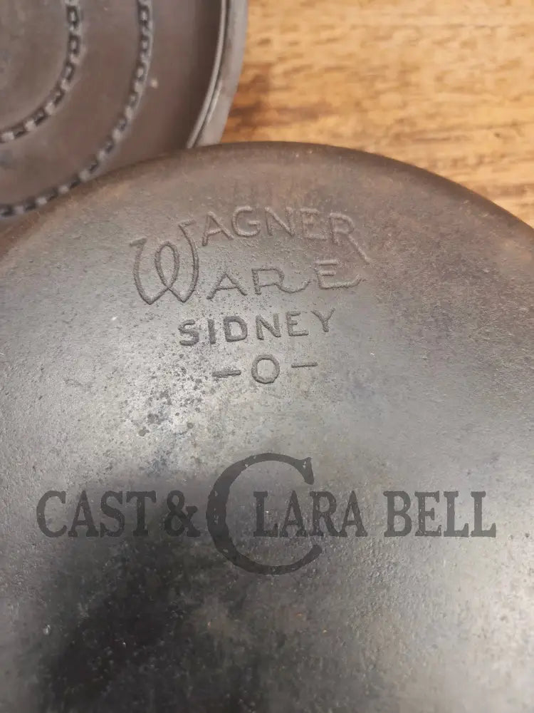 1930’s Beautiful! Wagner #8 Dutch Oven with High Dome Sawtooth pattern Lid 1268 A. Perfect for soups breads or stews!