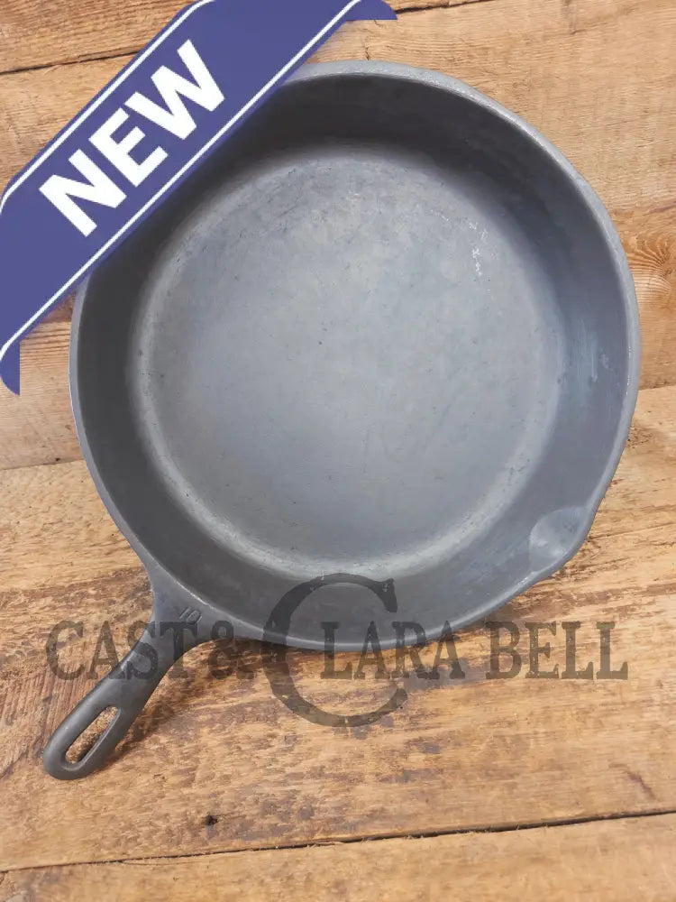 1930’s Big Wagner #10 Skillet 11 3/4 inch skillet Made in USA W. Great bacon skillet sleek glassy surface! SC24