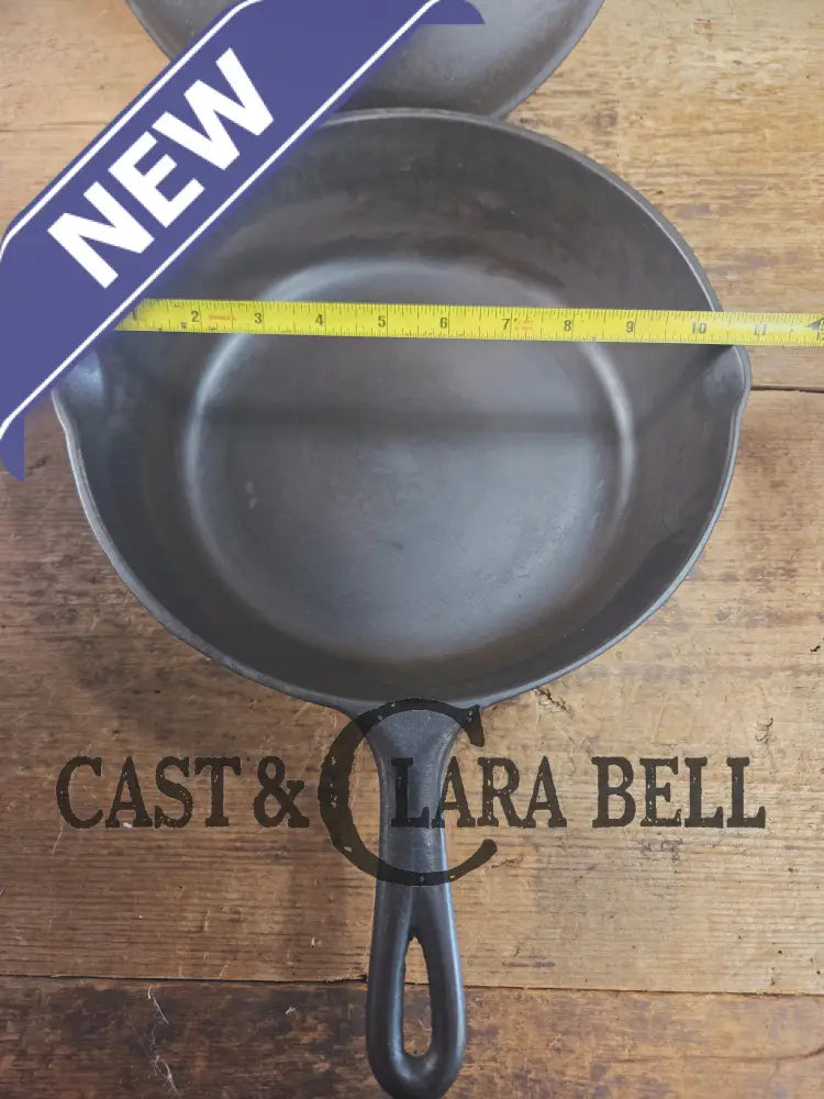 1930’s Birmingham Stove & Range (BSR) Red Mountain Series #8G2 Deep Skillet 8 with Lid 8B. Restored and ready to fry!