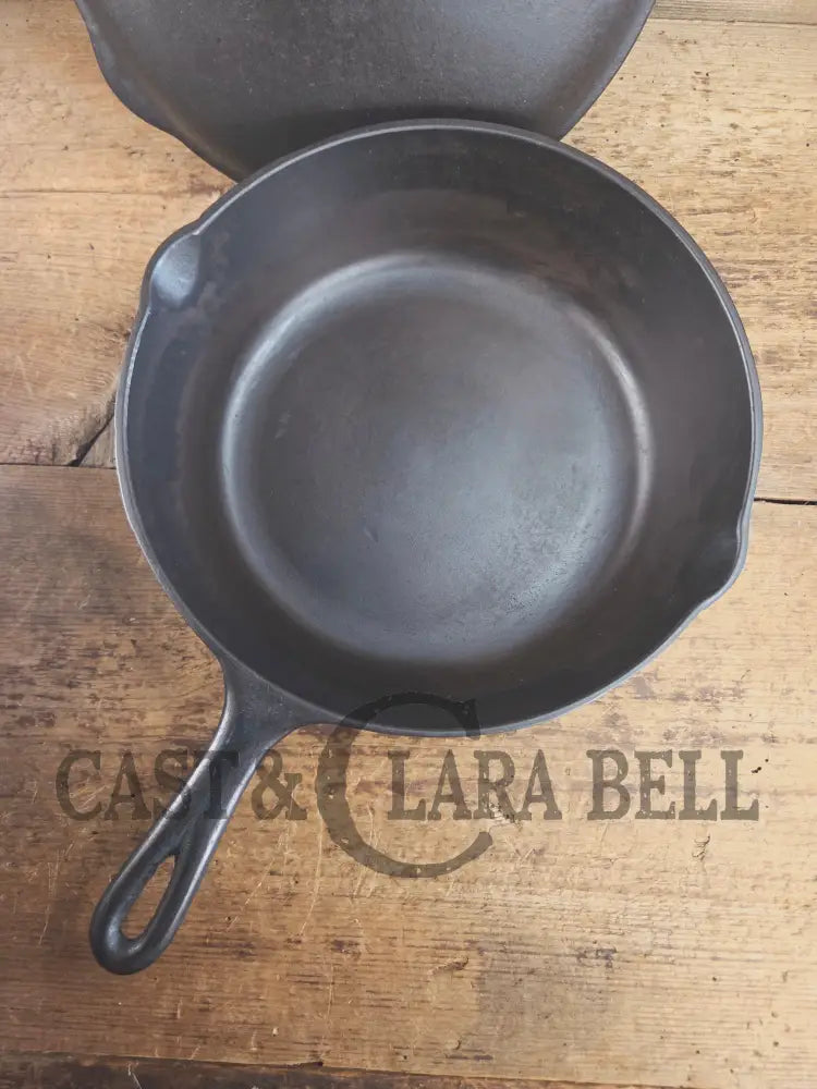 1930’s Birmingham Stove & Range (BSR) Red Mountain Series #8G2 Deep Skillet 8 with Lid 8B. Restored and ready to fry!