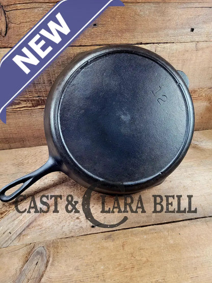 1930’S Era Lodge #12 Cast Iron Skillet With 3 Notch Heat Ring. Huge And Perfect For Large Batch