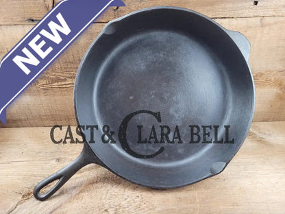 1930’S Era Lodge #12 Cast Iron Skillet With 3 Notch Heat Ring. Huge And Perfect For Large Batch