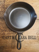 1930s Era Wagner Ware #6 Cast Iron Sautee Skillet with Smooth Bottom 1056 Skillet