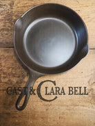 1930s Era Wagner Ware #6 Cast Iron Sautee Skillet with Smooth Bottom 1056 Skillet