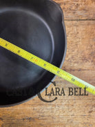 1930s Era Wagner Ware #6 Cast Iron Sautee Skillet with Smooth Bottom 1056 I Skillet