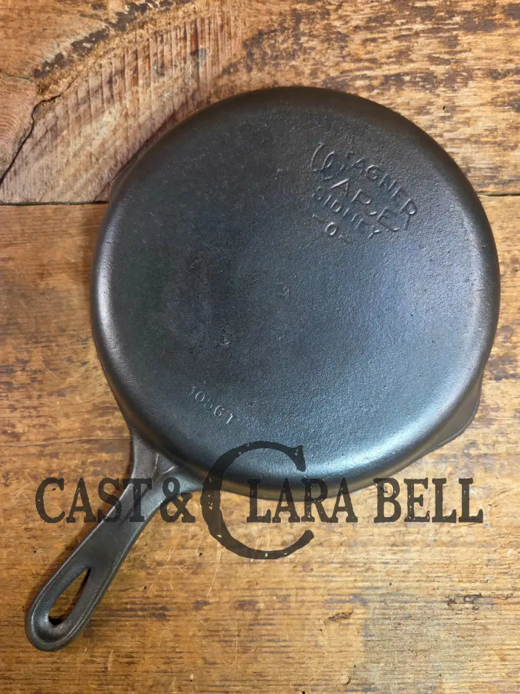 1930s Era Wagner Ware #6 Cast Iron Sautee Skillet with Smooth Bottom 1056 I Skillet