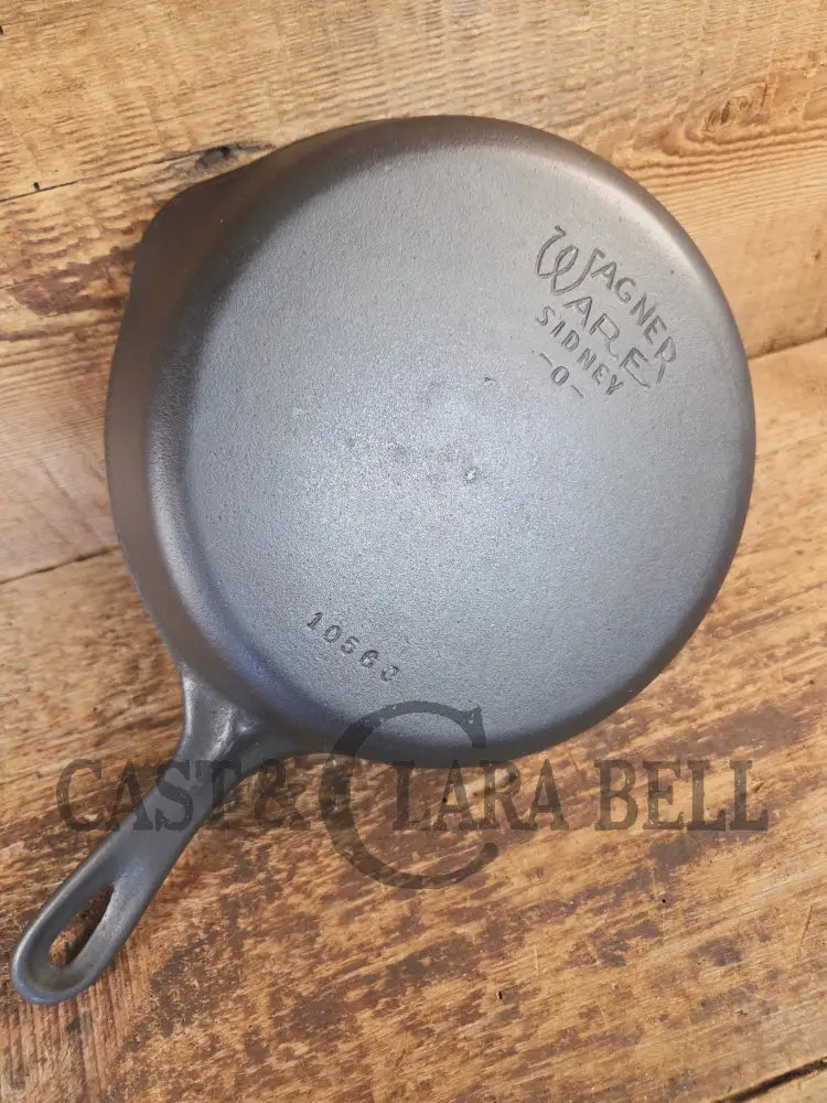 1930s Era Wagner Ware #6 Cast Iron Sautee Skillet with Smooth Bottom 1056 J - Skillet