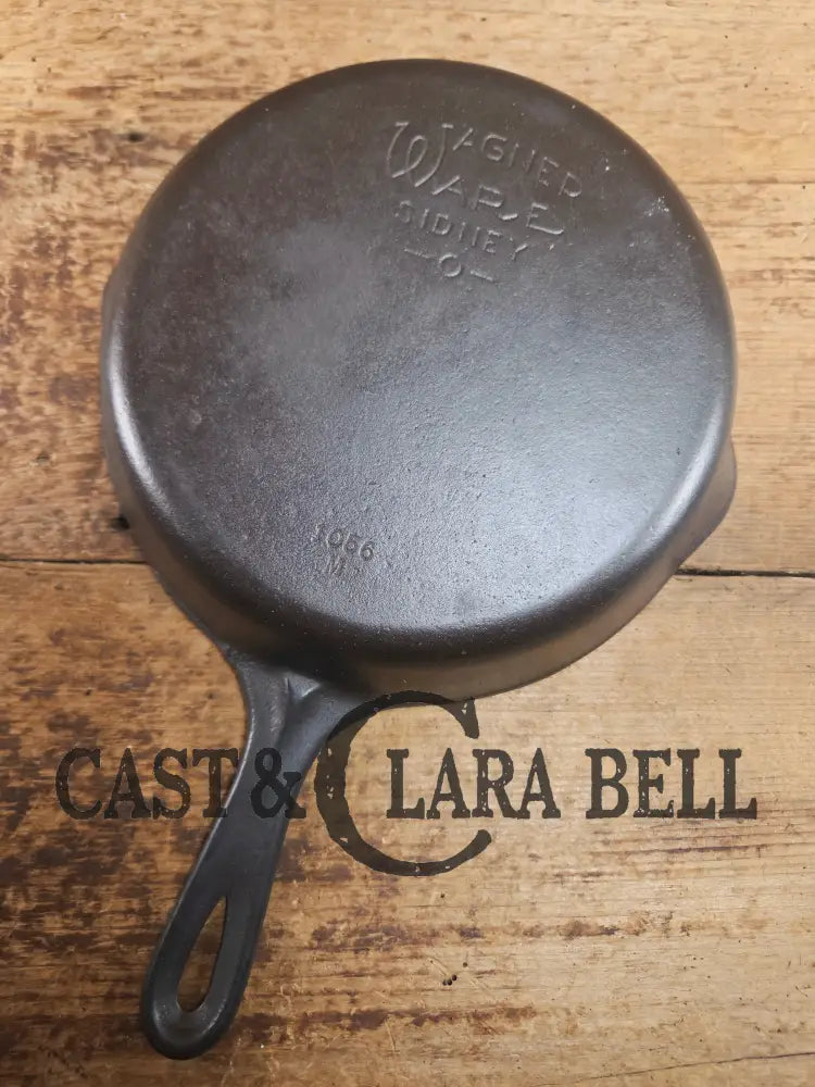 1930s Era Wagner Ware #6 Cast Iron Sautee Skillet with Smooth Bottom 1056 M Skillet