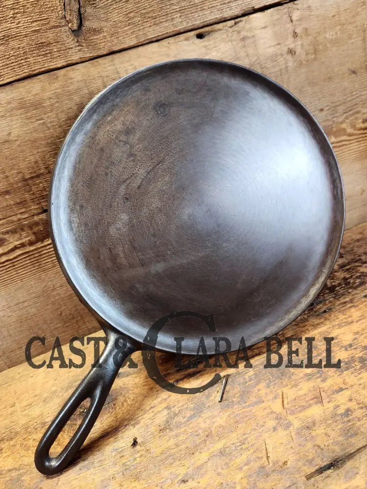 1930’S Era Wagner Ware #9 Cast Iron Round Griddle 1109 A. Makes Great Grilled Cheese!